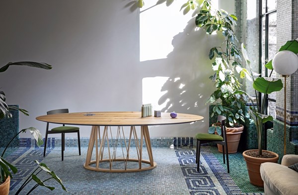 أثاث إيطالي فاخر بأسعار استثنائية: "ناتوزي" و"ويسترن" للمفروشات يشاركان في مفاجآت صيف دبي بعروض لا تُفوّت حتى 31 أغسطس