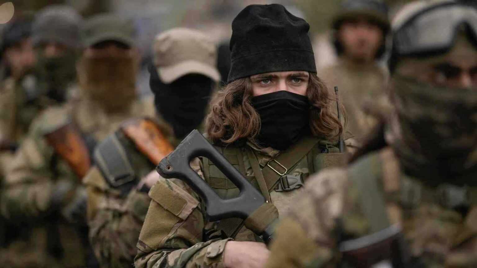 الفرقة “84” في قفص الاتهام.. الجيش السوري الجديد على رادار العقوبات الأوروبية "استفزاز حقير".. أردوغان يعلق على رسوم كاريكاتيرية سخرت من النبي محمد