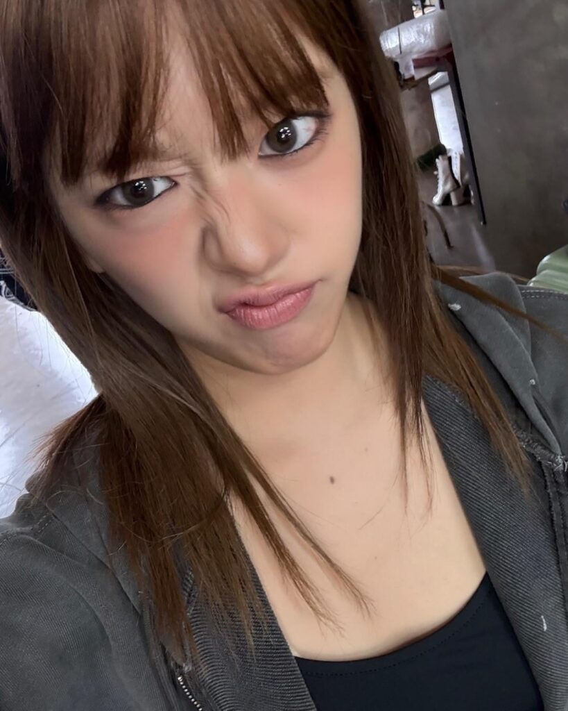 250724 تحديث Yujin Instagram