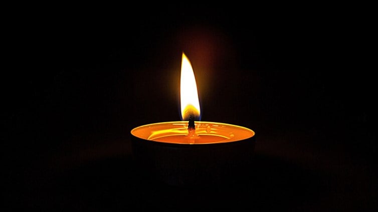 والد نائبة في البرلمان في ذمة الله!