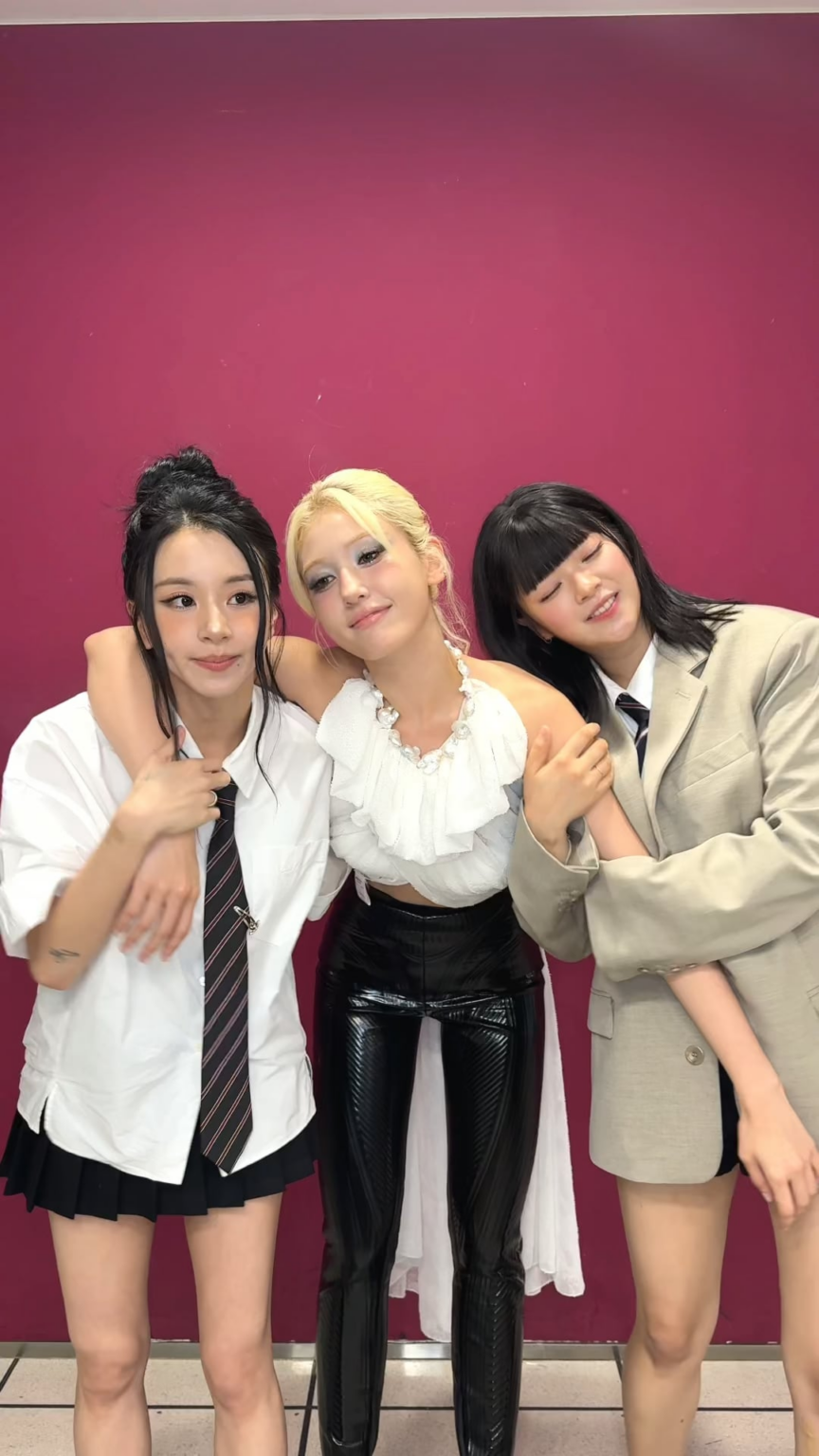 250715 Tiktok Update - هذا لـ #Jeonsomi (مع Jeongyeon & Chaeyoung)