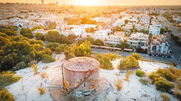 «نقا بن عتيج».. جسر عطاء للإنسانية
