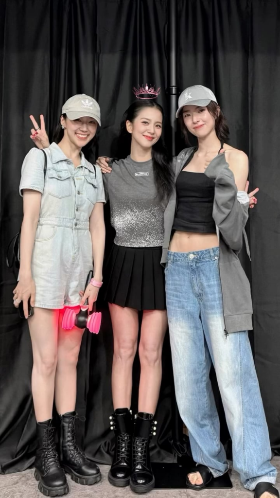 250707 Ahn Hayoung Ig Story Update W/ Jisoo