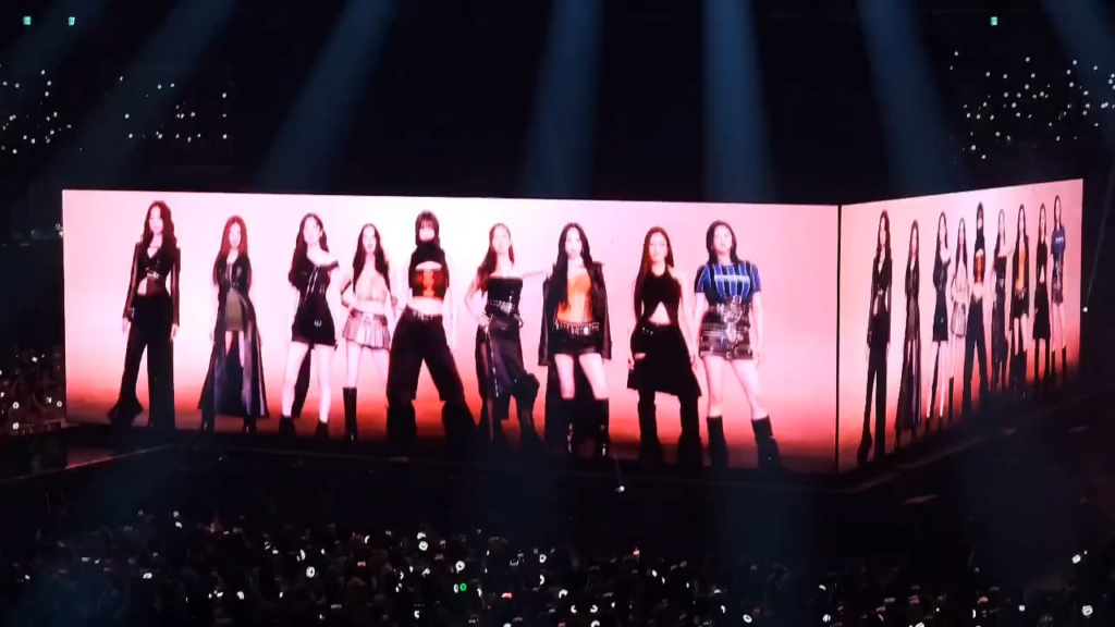 250719 Amukona Twitter Update - يفتح مرتين الجولة العالمية مع "This Is for"