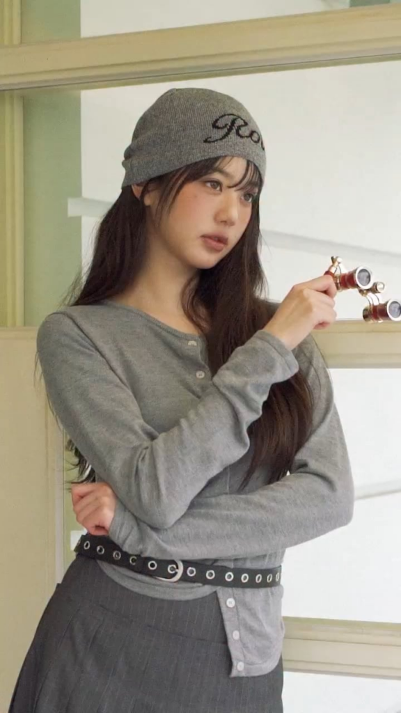 250709 تحديث Instagram الرسمي Rolarola مع Wonyoung - Petit Maison Seongsu Store Grand Opens في 11 يوليو (الجمعة) 🏡