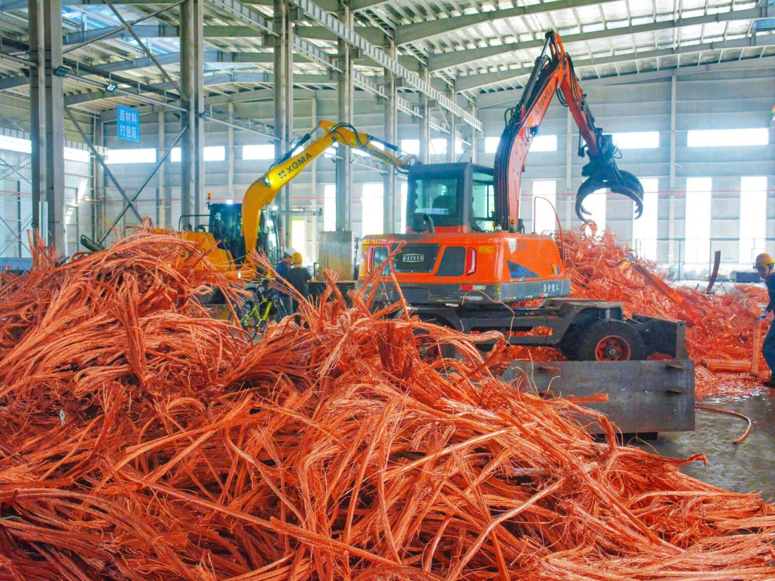 ترامب يفرض 50% على النحاس.. حمائية أم مقامرة اقتصادية؟ | اقتصاد ترامب يفرض 50% على النحاس.. حمائية أم مقامرة اقتصادية؟ | اقتصاد