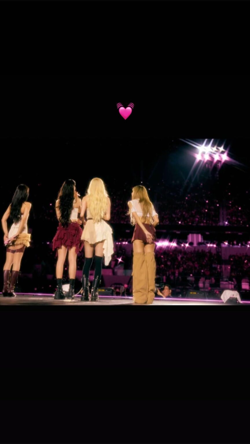 250718 تحديث قصة JISOO IG