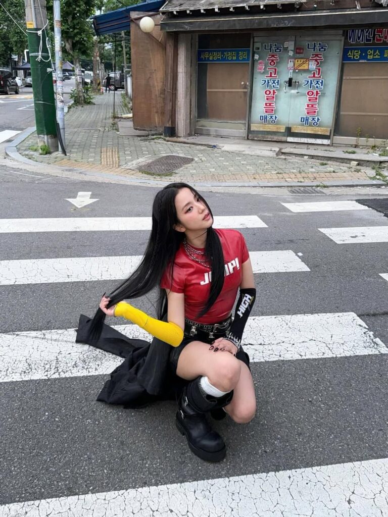 250713 تحديث JISOO IG