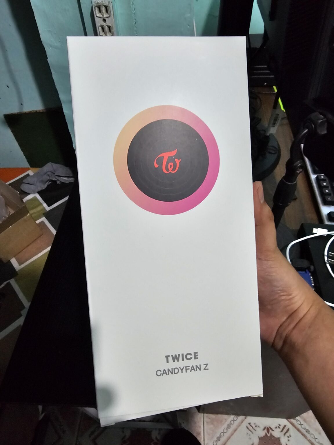 حصلت على مروحة الحلوى اليوم. أنا سعيد جدًا !!