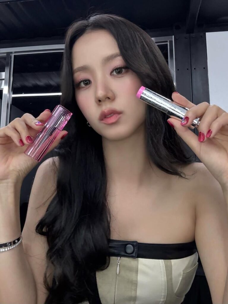 250709 تحديث JISOO IG