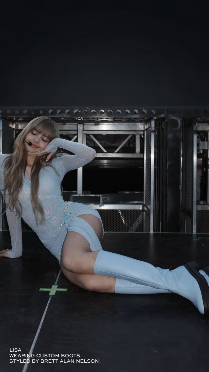 250730 تحديث قصة جيمي تشو إيج مع ليزا