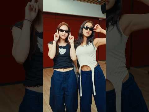 Saweetie & مرتين - التعاون الفردي: Superstars (دعابة فيديو 2)