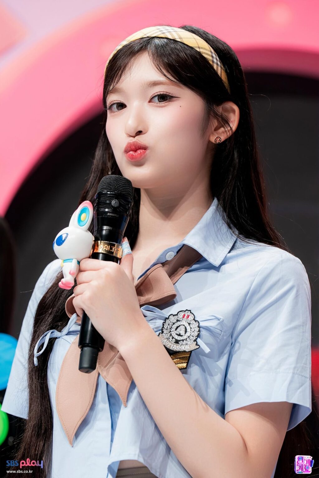 250704 MC LEESEO @ SBS Inkigayo (خلف الصور الفذ. MCS MOON SEONGHYUN & ZEROBASEONE YUJIN) (250629)