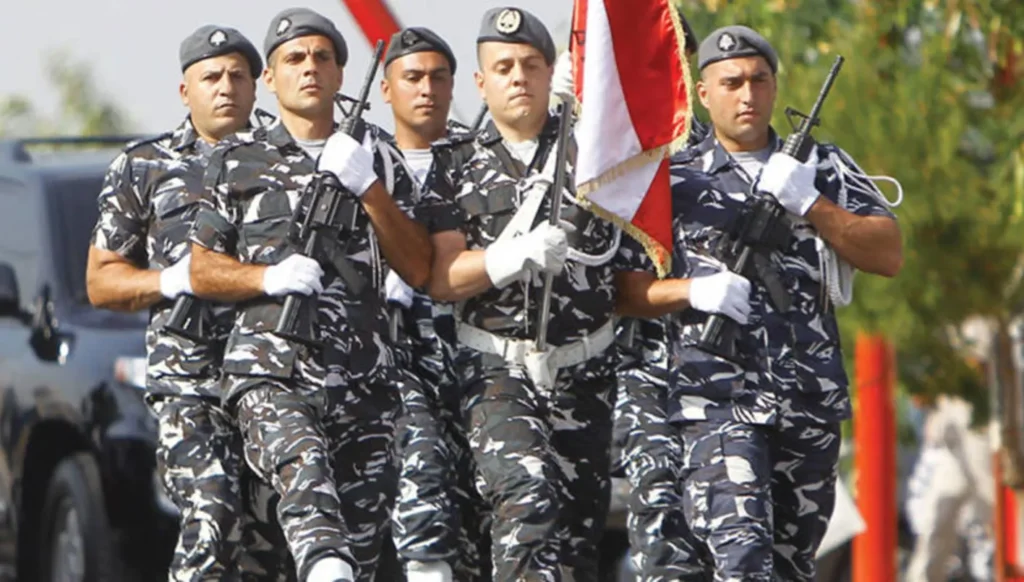 جديد حادث الـ'جي-كلاس' في الأشرفية... السائق الذي دهس رجلاً وزوجته يسلم نفسه لقوى الأمن الداخلي