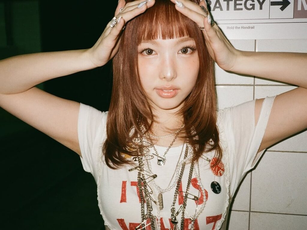 250711 Nayeon Instagram Update - لقد عدت