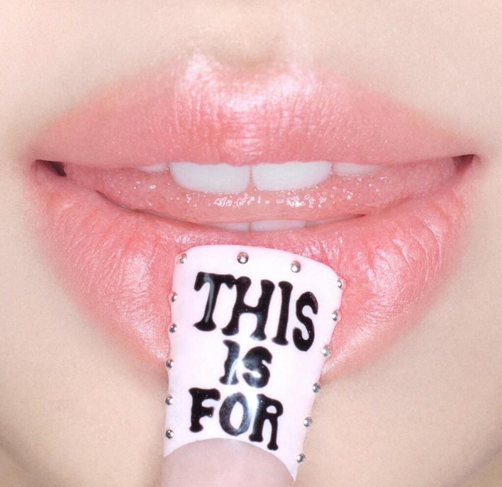 أي عضو مرتين في الألبوم هذا لك؟