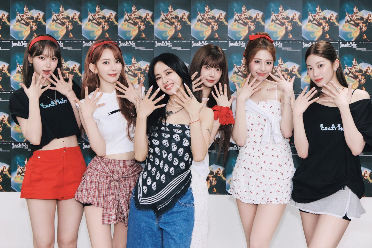 250720 Le Sserafim Weibo Update (الفذ. Jolin Tsai)