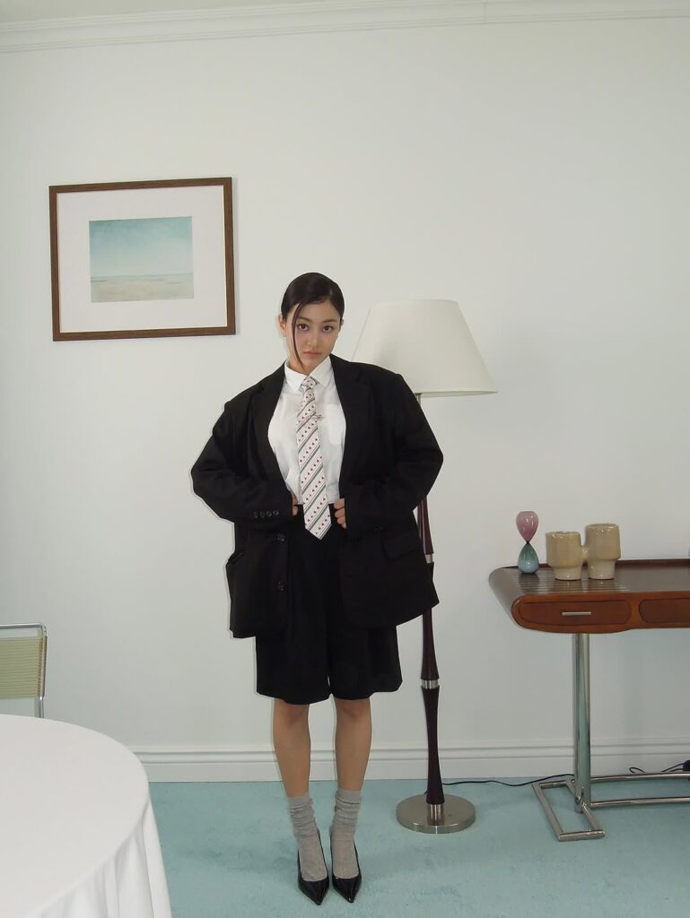 250704 تحديث Jihyo Instagram - هذا ل