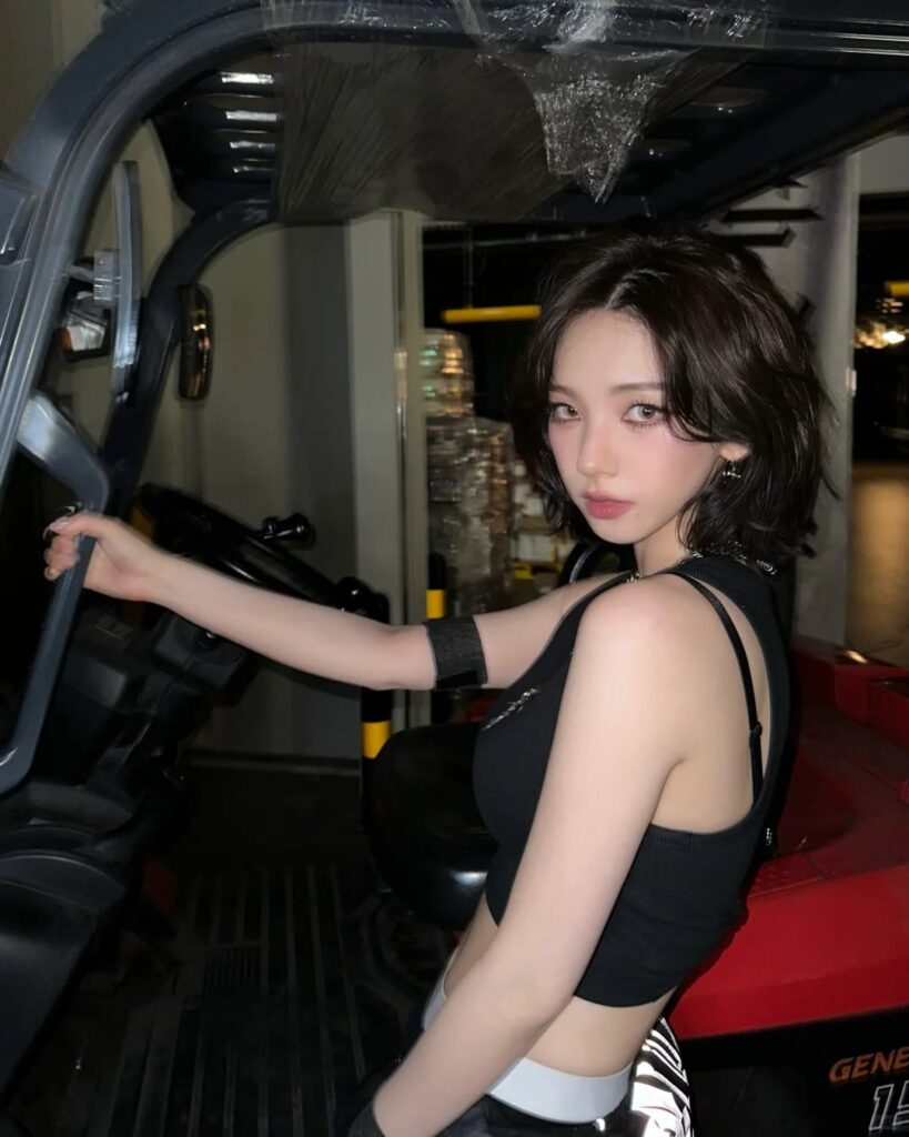 250723 تحديث AESPA Rednote - العامل القذر في مكانه