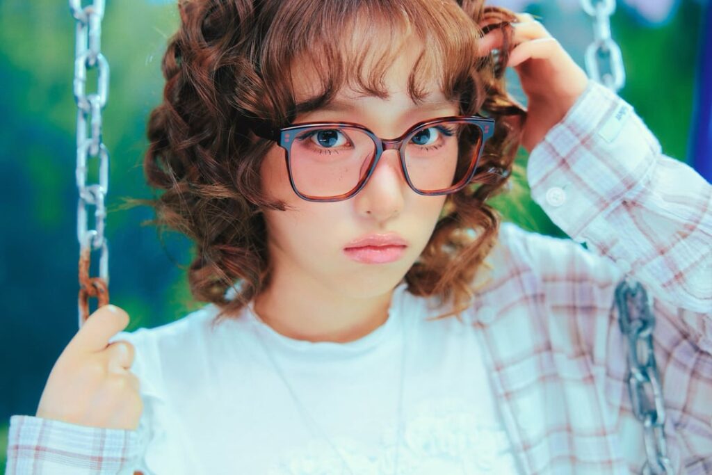 Choi Yena - الألبوم المصغر الرابع: Blooming Wings (Concept Photo 3)