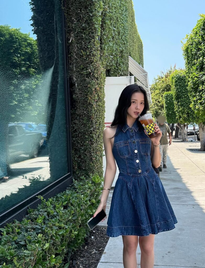 250715 تحديث JISOO IG