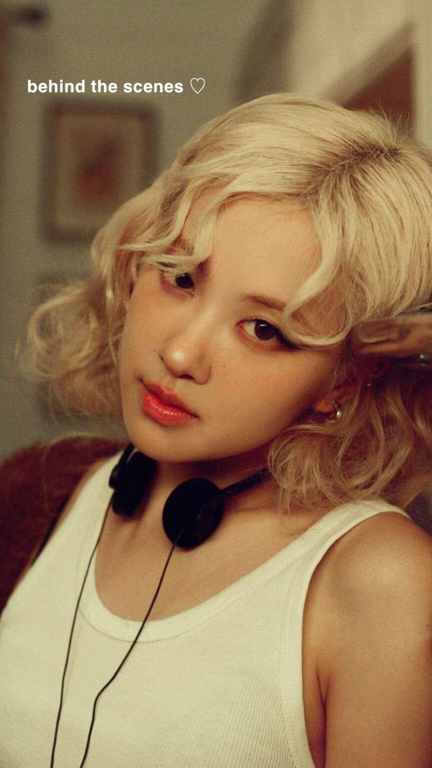 250704 تحديثات Rosé Snapchat