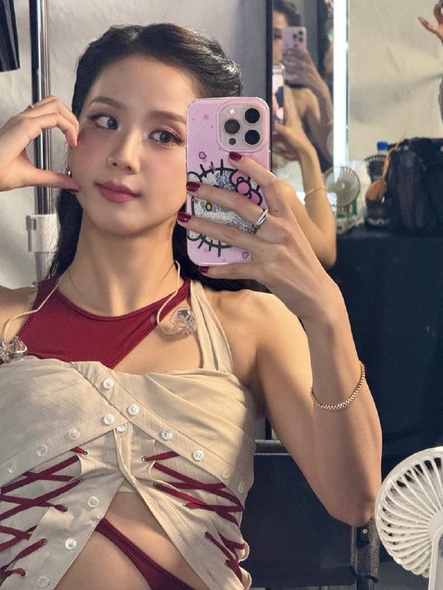 250717 Jisoo Weibo Update