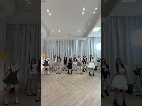 Hearts2Hearts with Hyo (Girls 'Generation / SNSD Hyoyeon) - GEE (Orig.