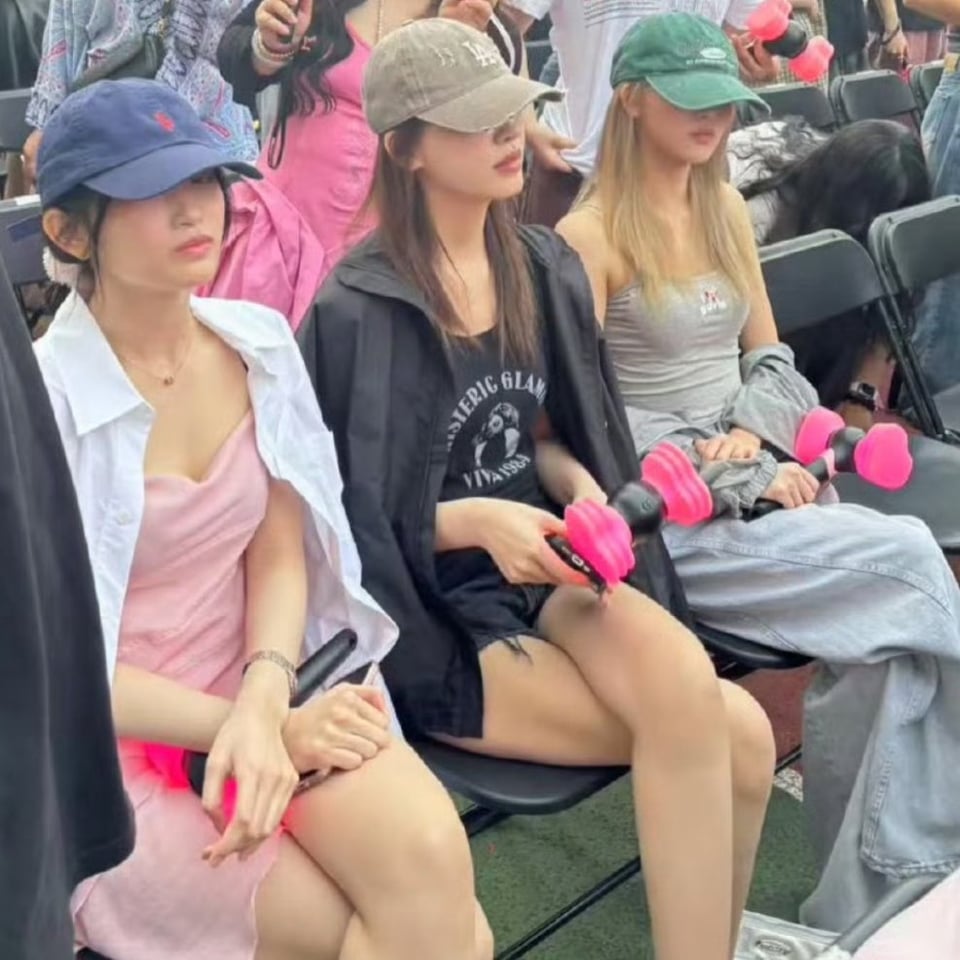 250706 Ive Leeseo ، Liz ، & Gaeul @ Blackpink World Tour  في Goyang D2