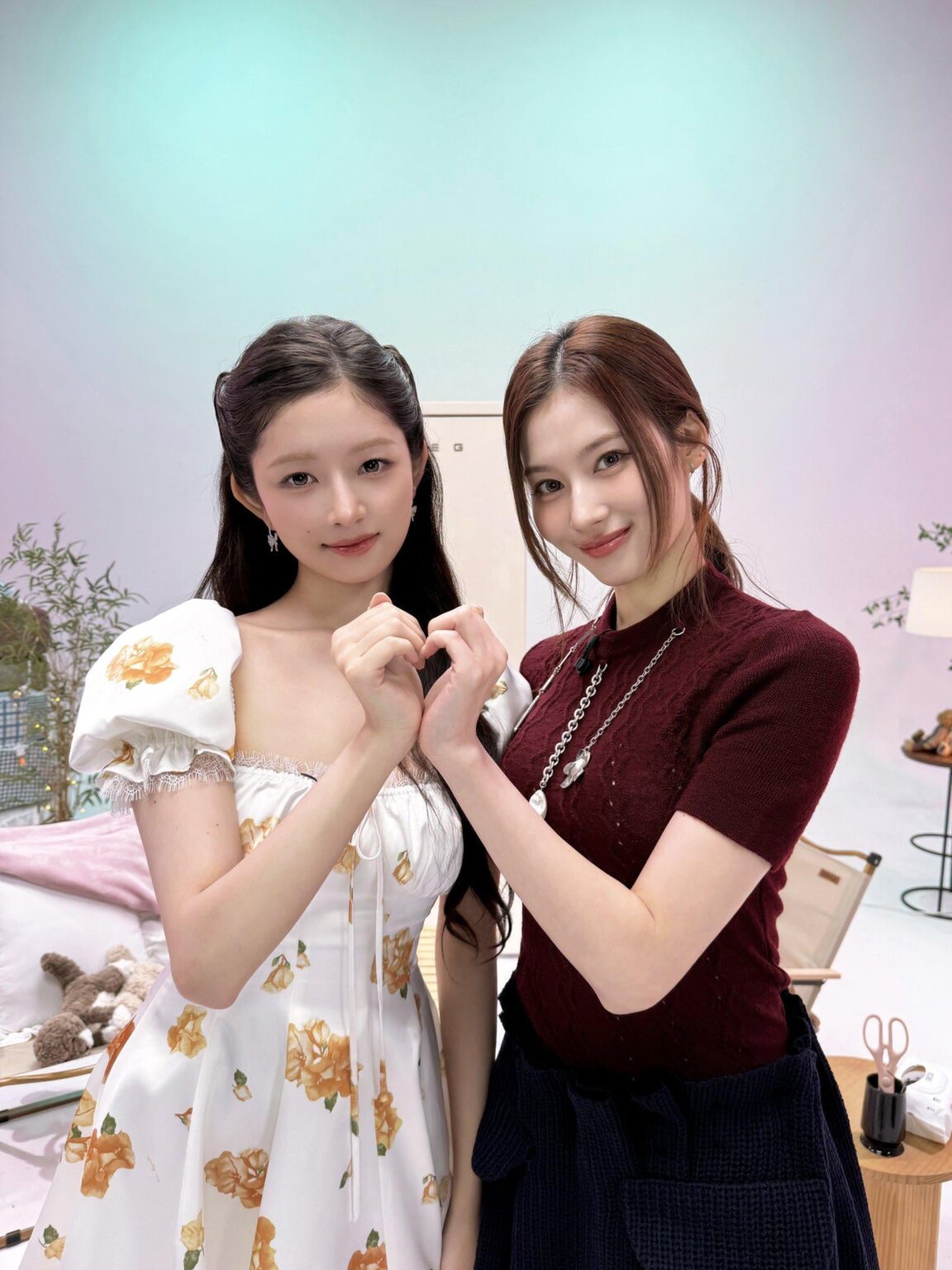 250717 ive ive twitter update - Rei & Sana في "Sana's Fridge Interview" الحلقة 16