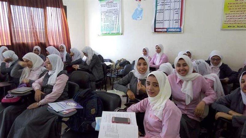 كشف تنسيق المحافظة اليوم.. قائمة تنسيق قبول الطلاب في مدارس الثانوي العام والفني للعام 2025 بمحافظة الجيزة بشكل مفصل كشف تنسيق المحافظة اليوم.. قائمة تنسيق قبول الطلاب في مدارس الثانوي العام والفني للعام 2025 بمحافظة الجيزة بشكل مفصل