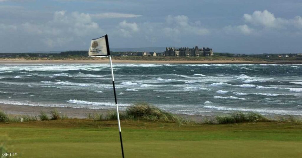 دخلتا المجال الجوي المحظور.. اعتراض طائرتين فوق منتجع ترامب