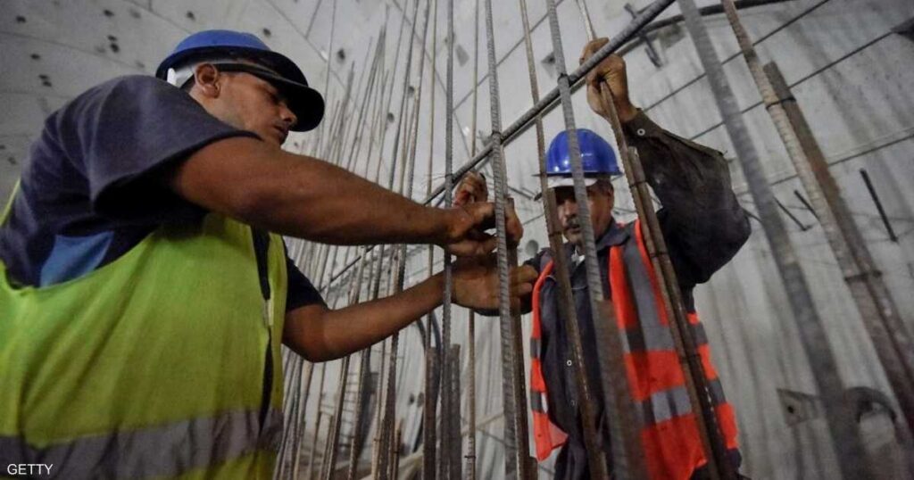 “تبدأ فجرا”.. جدل في مصر بعد مقترح برلماني بشأن مواعيد العمل "تبدأ فجرا".. جدل في مصر بعد مقترح برلماني بشأن مواعيد العمل