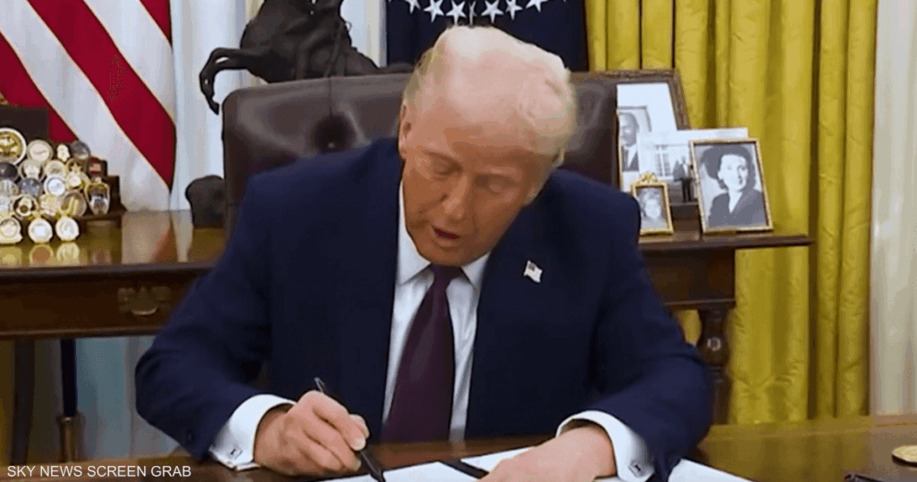 ترامب يعاقب الهند برفع الرسوم بسبب "النفط الروسي"