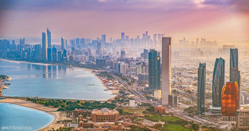 أبوظبي تكتب قصة نجاح في الذكاء الاصطناعي
