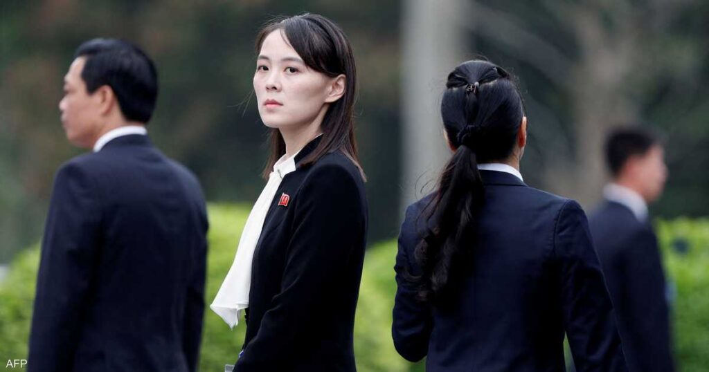 شقيقة الزعيم كيم: سول تعاني من “ازدواجية الشخصية” شقيقة الزعيم كيم: سول تعاني من "ازدواجية الشخصية"