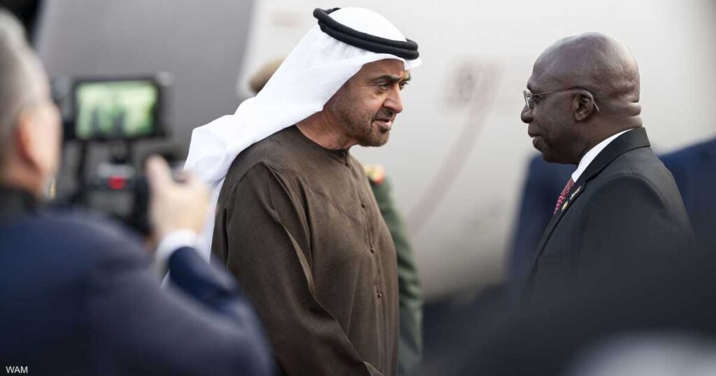 محمد بن زايد يصل أنغولا في “زيارة دولة” محمد بن زايد يصل أنغولا في "زيارة دولة"