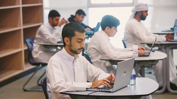 «التربية»: أسبوعان لطلبة الـ 11 لتغيير المسار