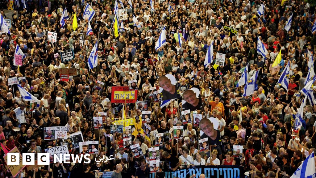 حرب غزة: قتلى بين منتظري المساعدات، وإسرائيل تحدد مهلة شهرين لبدء حصار عسكري على مدينة غزة