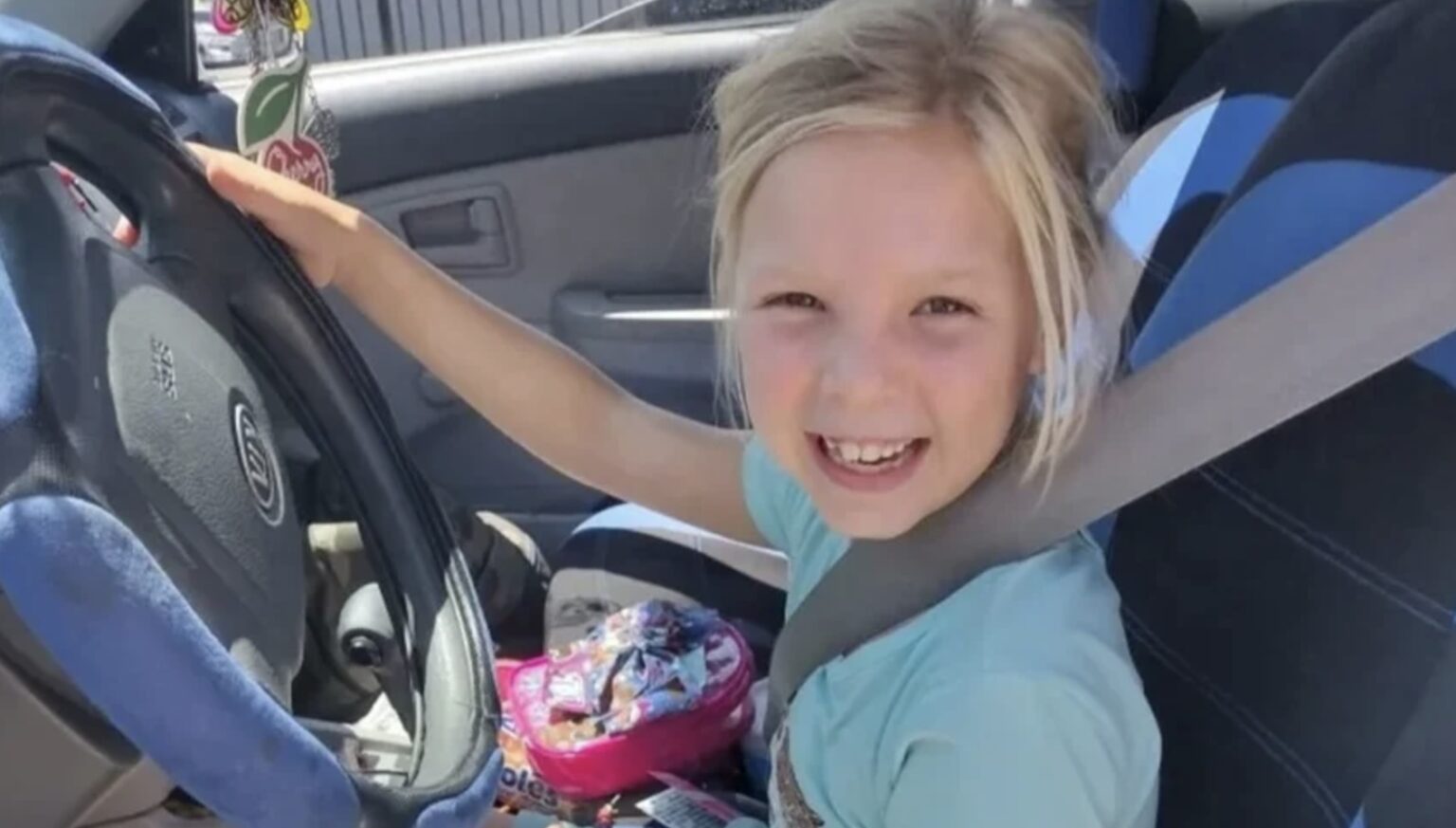 جريمة مروّعة في أريزونا.. أب يعذّب طفلته حتى الموت بمساعدة صديقته