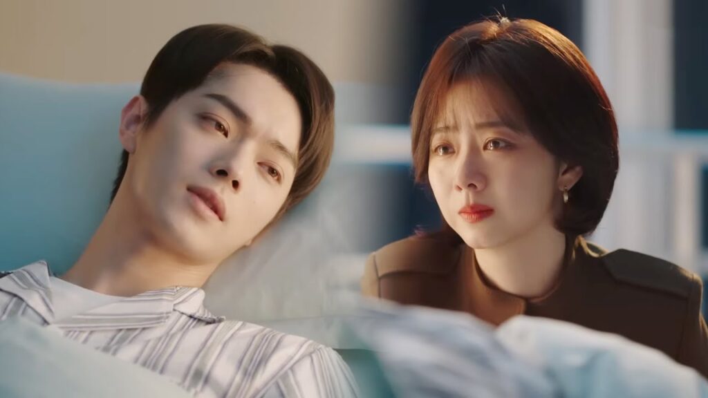 تتعرض إصابة الرئيس القديمة بانتكاسة ويُدخل المستشفى فلم تتوقف فتاته عن البكاء💔مشهد من "جميلة مثلك"