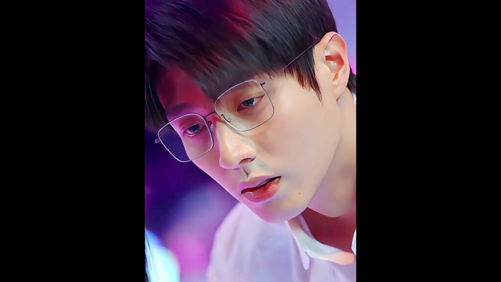 👀👀💕 #ذروة_شبابنا #summitofouryouth #sunzhenni #chenjingke #youku #shorts