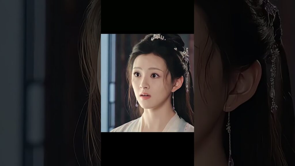 سيد ثعبان يتحول لرجل وسيم 👀#wangyiting #gaohan #whendestinybringsthedemon #عندما_يجلب_القدر_الشيطان