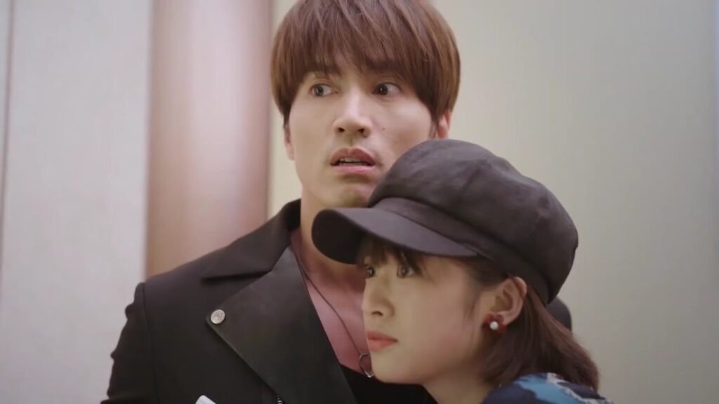 عليها ان تقنـع الوريث المغرور بالعمل معها 🔥(عد نجومك المحظوظة )