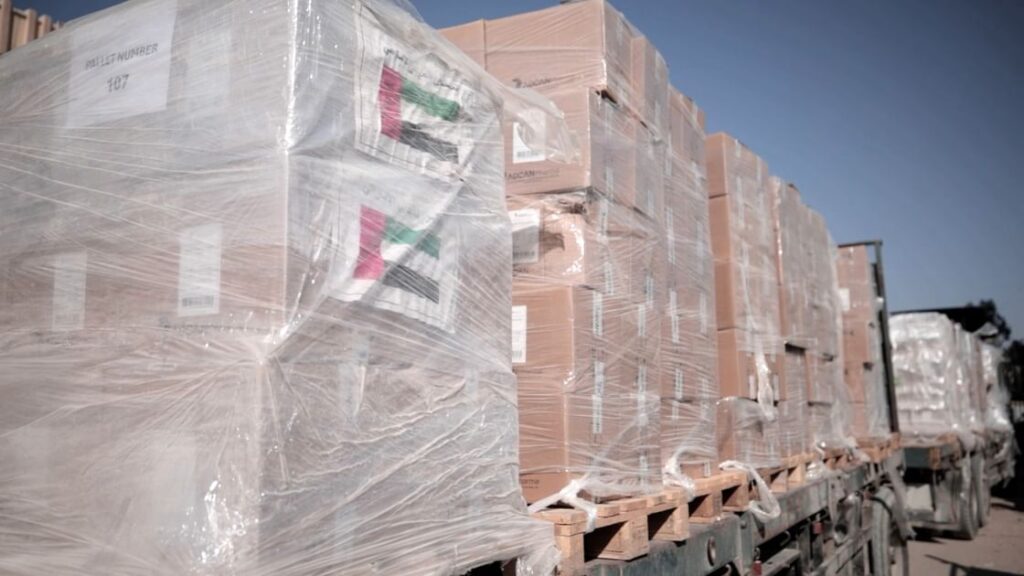 "الفارس الشهم 3" تُقدّم قافلة "الحياة والأمل 2" لدعم مستشفيات غزة وتعزيز خدماتها الصحية