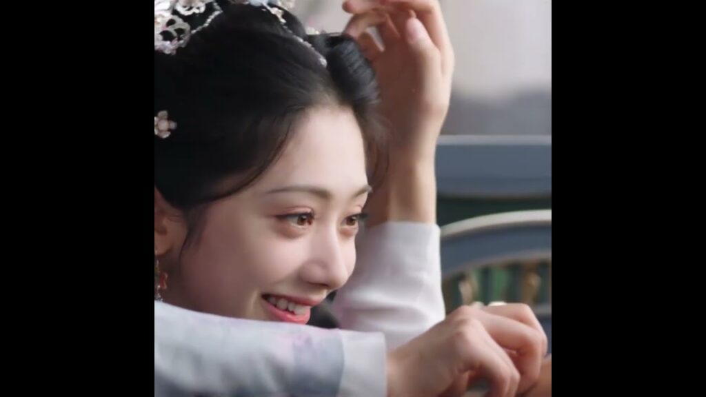 فراشات قلبي🦋 😭💗✨. #chenfeiyu #arthurchen #wangyinglu #عندما_يجلب_القدر_الشيطان #youku #shorts