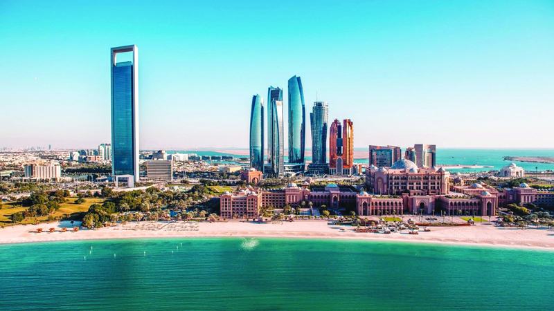 الإمارات.. ريادة عالمية في توظيف التكنولوجيا والذكاء الاصطناعي سياحياً الإمارات.. ريادة عالمية في توظيف التكنولوجيا والذكاء الاصطناعي سياحياً