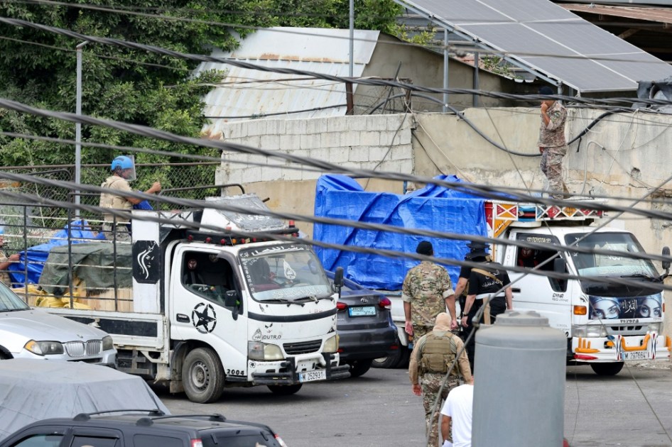 الجيش تسلّم دفعة جديدة من أسلحة المخيمات الفلسطينية في بيروت (مسؤول لفرانس برس)
