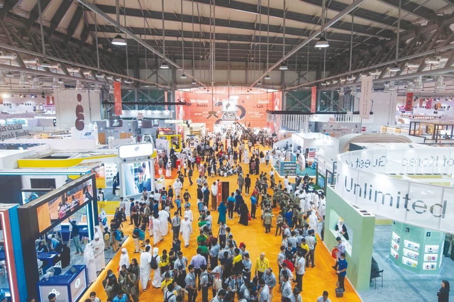 فتح باب الترشح لجوائز “الشارقة الدولي للكتاب 2025” بإجمالي 625 ألف درهم