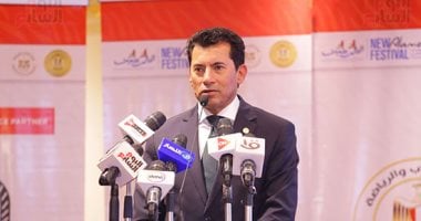 بعد تصديق الرئيس السيسي.. وزير الشباب يصدر قرارًا بضوابط اجتماع الأندية الرياضية بعد تصديق الرئيس السيسي.. وزير الشباب يصدر قرارًا بضوابط اجتماع الأندية الرياضية